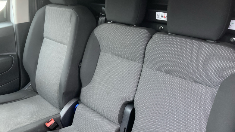 Peugeot Partner Standard Diesel 650 1.5 BlueHDi 75 Professional Premium Van